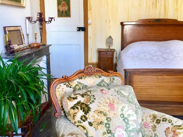 Orfenor : photo 6 de la chambre chambre double avec salle de bains commune