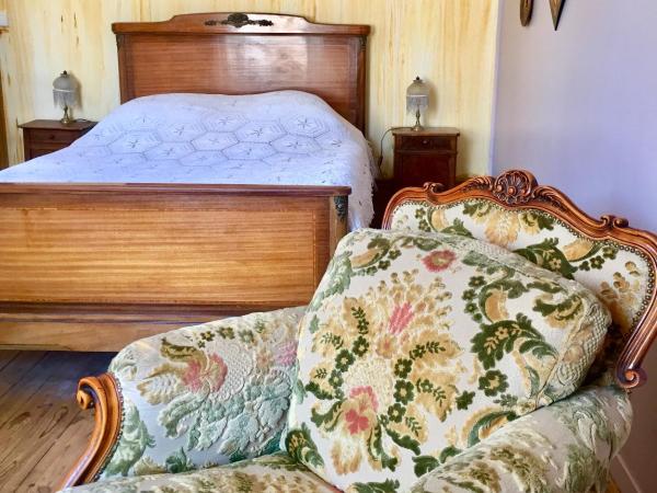 Orfenor : photo 4 de la chambre chambre double avec salle de bains commune