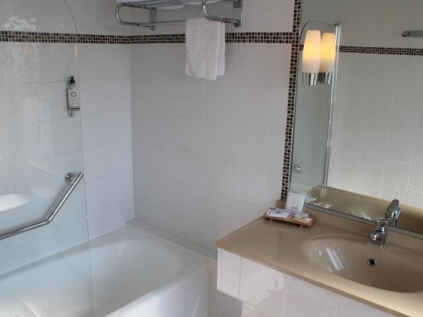 Best Western de Diane - restaurant TAM's Cuisine Maison : photo 7 de la chambre chambre double supérieure avec lit double - non-fumeurs