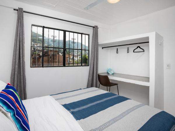 Cuale : photo 9 de la chambre appartement avec balcon