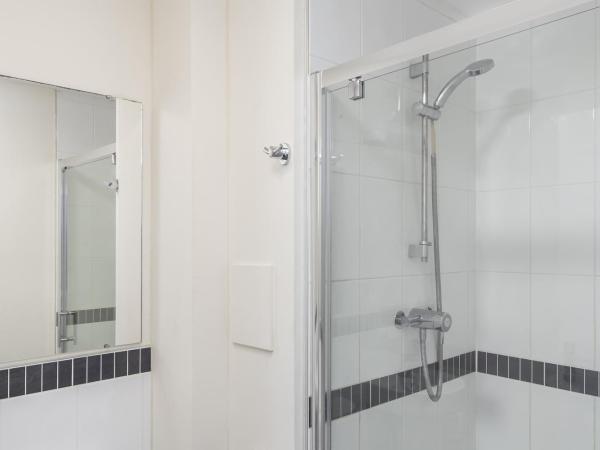 Astor York Hostel : photo 5 de la chambre lit dans dortoir mixte de 5 lits