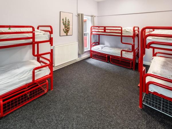 Astor York Hostel : photo 3 de la chambre lit dans dortoir mixte de 18 lits