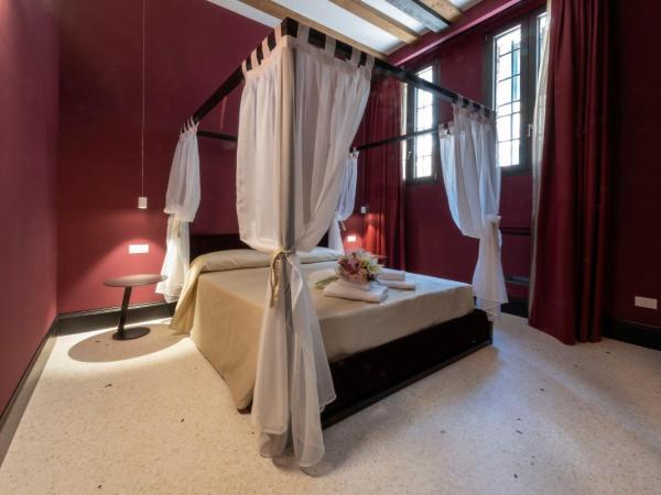 Residence Poli Venezia : photo 9 de la chambre studio lit queen-size de luxe