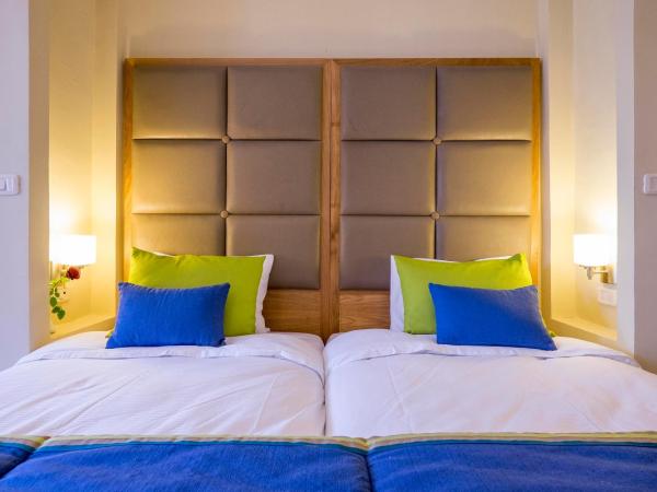 Hotel Bel Azur Thalasso & Bungalows : photo 4 de la chambre chambre double - vue sur jardin