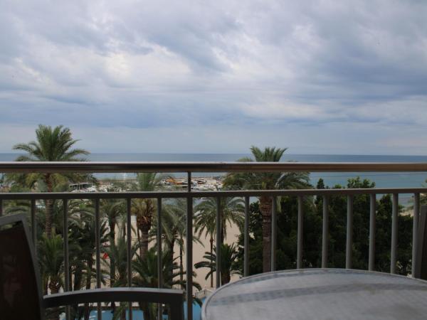 Hotel Tanit : photo 8 de la chambre chambre double ou lits jumeaux - vue sur mer