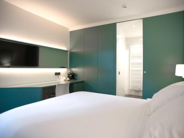 Hotel Du Congres : photo 5 de la chambre chambre double