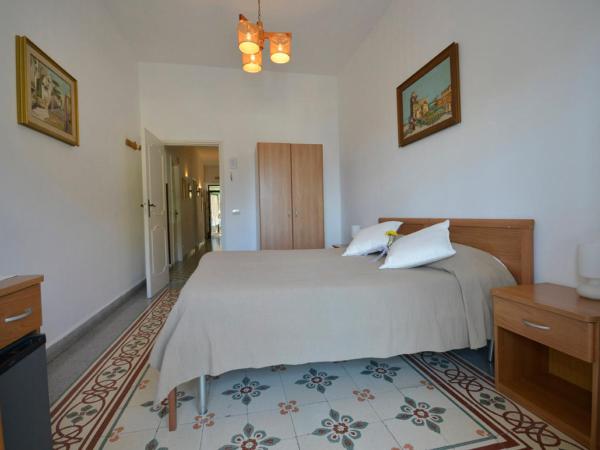 La Musa : photo 6 de la chambre chambre double ou lits jumeaux avec balcon