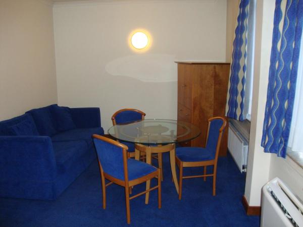 London - Wembley International Hotel : photo 8 de la chambre suite