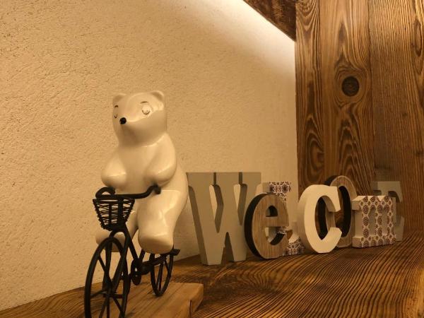 Les Mazots des Fées : photo 6 de la chambre appartement deluxe