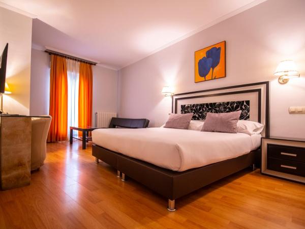 Hotel Rua Salamanca : photo 1 de la chambre chambre triple
