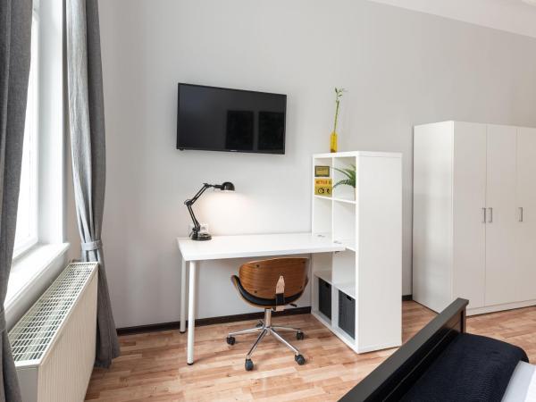 Villa Wilda : photo 7 de la chambre chambre double standard avec salle de bains commune