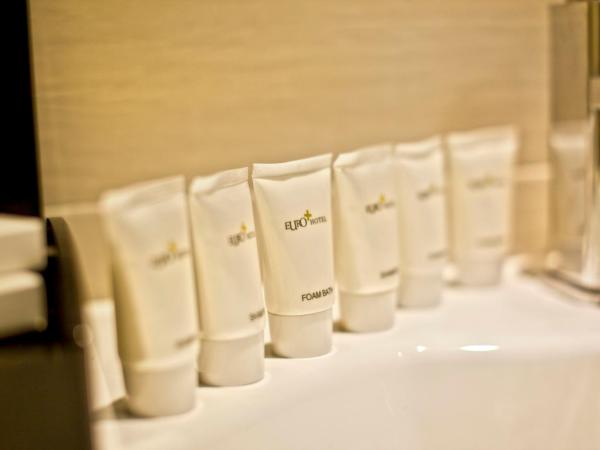 Euro+ Hotel Johor Bahru : photo 7 de la chambre chambre lit queen-size supérieure (sans fenêtre)