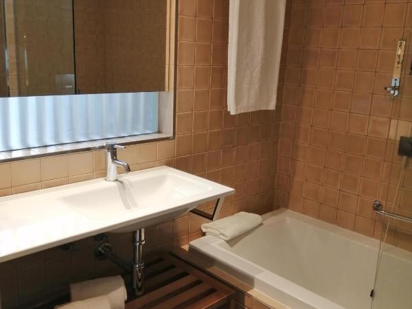 NEYA Porto Hotel : photo 1 de la chambre chambre familiale standard