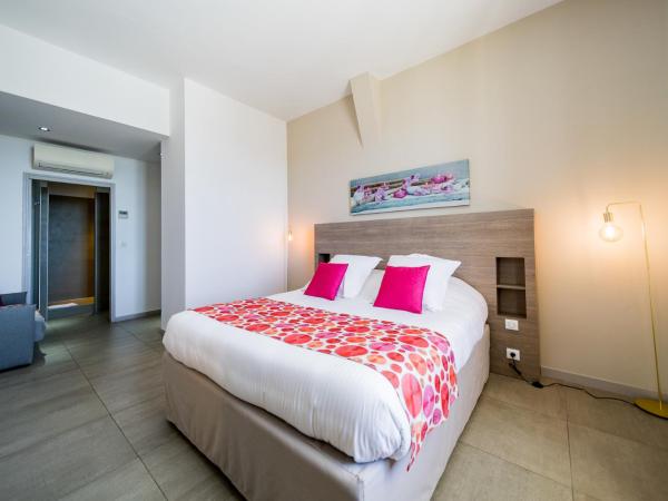 Le Rabelais : photo 3 de la chambre chambre double deluxe