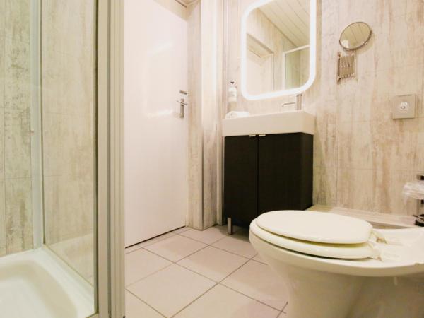 Kelvingrove Hotel - Sauchiehall St : photo 2 de la chambre chambre simple avec salle de bains commune