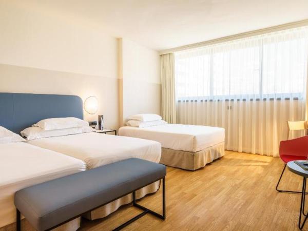 Eurostars Málaga : photo 2 de la chambre room #9180247