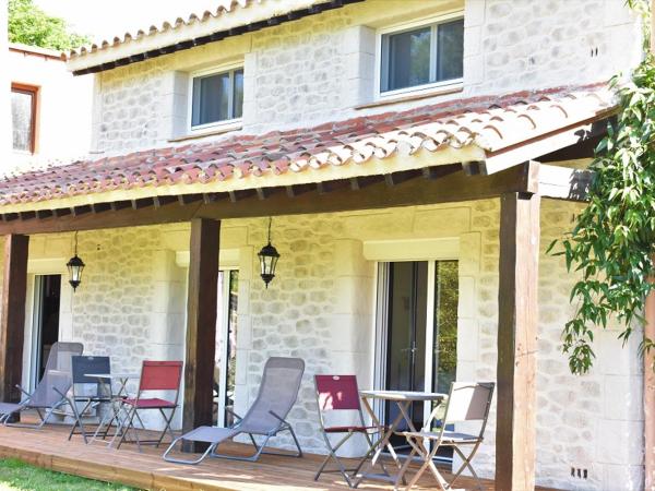 La Villa Saint André - Argeles sur mer : photo 3 de la chambre chambre double - vue sur jardin