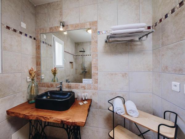 B&B A Chjusellina : photo 3 de la chambre chambre familiale (2 adultes et 2 enfants)