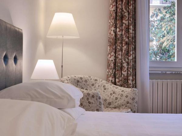 Best Western Hotel Crimea : photo 9 de la chambre chambre double avec lit queen-size