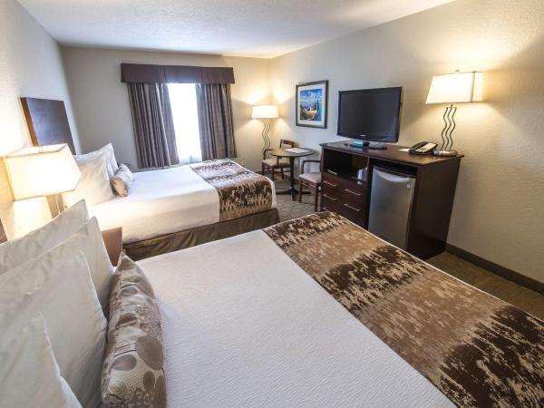 Best Western Plus Pembina Inn & Suites : photo 5 de la chambre chambre 2 lits queen-size - non-fumeurs