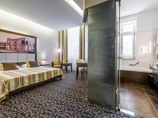 Hotel Lapad : photo 5 de la chambre chambre double supérieure