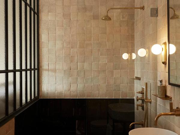 Boutique Hotel Mendi Argia : photo 6 de la chambre chambre double deluxe avec balcon