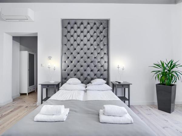 Aparthotel 1899 : photo 6 de la chambre studio avec balcon