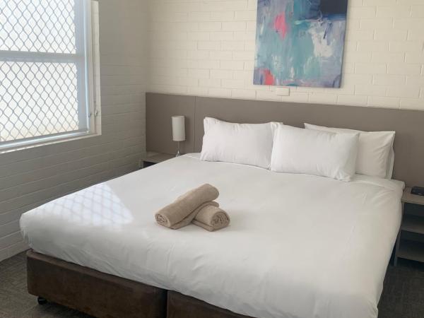 Adina Place Motel Apartments : photo 10 de la chambre appartement 3 chambres