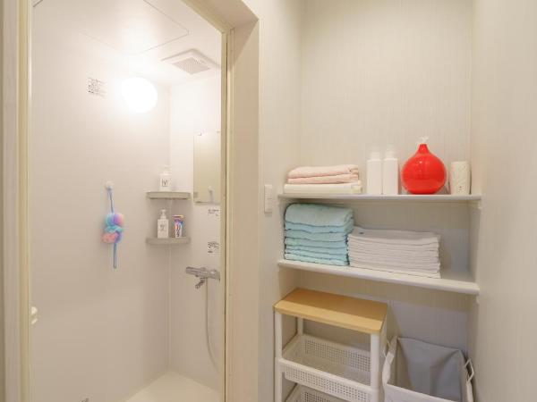 Osaka Yeon House : photo 7 de la chambre chambre double standard avec salle de bains commune