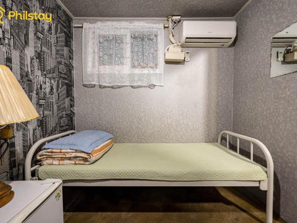 Mamas and Papas Guesthouse and Apartments in Seoul : photo 2 de la chambre chambre lits jumeaux avec salle de bains commune