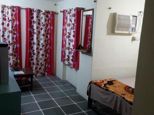 Jag Niwas Guest House & pure veg restaurant : photo 6 de la chambre chambre double supérieure