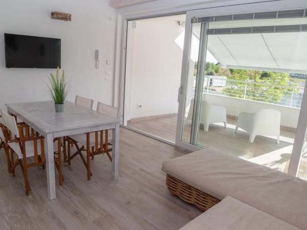 MARINA PONENTE : photo 4 de la chambre appartement avec terrasse