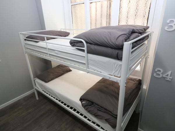 Madrid Downtown Hostel : photo 8 de la chambre lit dans dortoir mixte de 4 lits