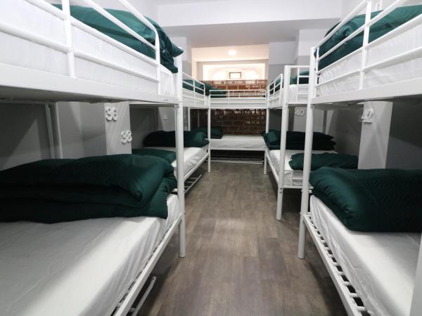 Madrid Downtown Hostel : photo 8 de la chambre lit superposé dans dortoir mixte