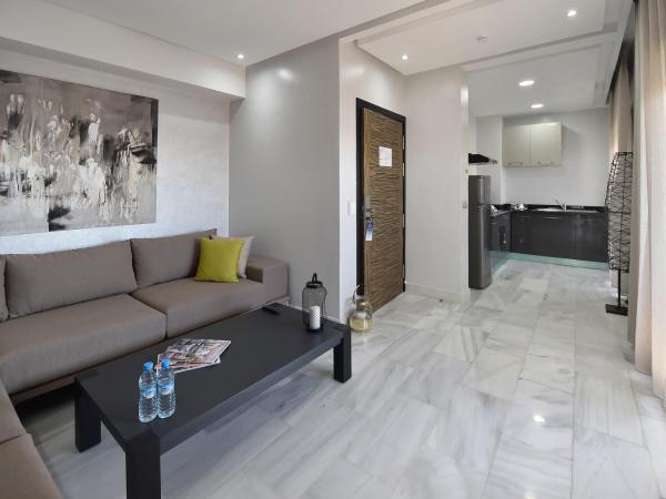 Le Yacht Suites Hotel : photo 2 de la chambre suite supérieure