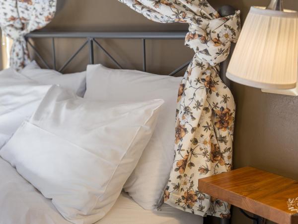 Grand Tour Design Guest House Catania : photo 3 de la chambre chambre familiale standard