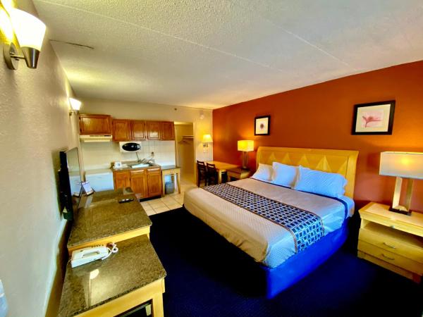 Breeze Inn & Suites, Virginia Beach : photo 2 de la chambre chambre lit king-size deluxe