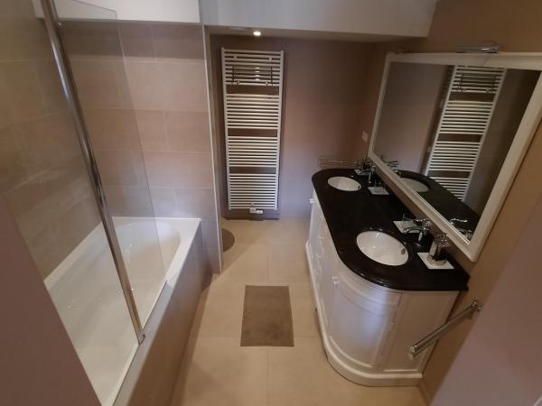 B&B Heart Of Bruges : photo 7 de la chambre chambre double deluxe avec baignoire