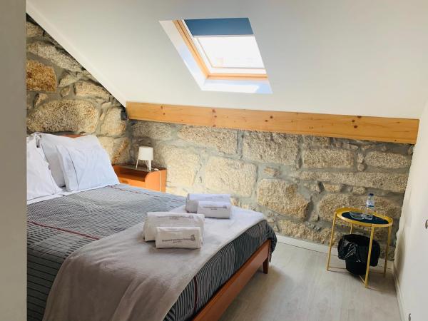 Campanhã Boutique Station : photo 6 de la chambre chambre double avec salle de bains commune