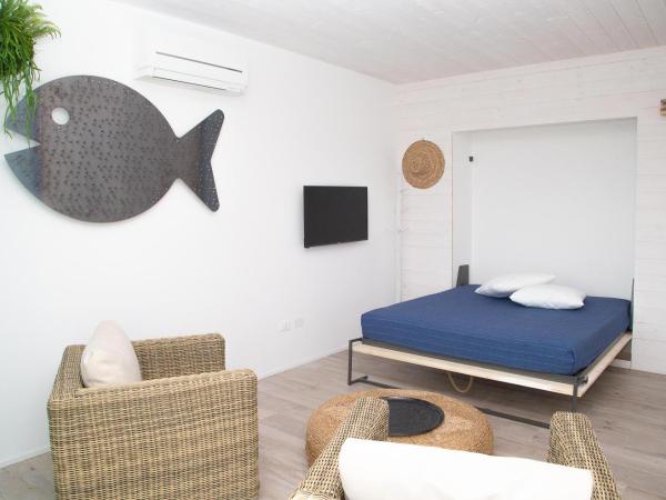 MARINA PONENTE : photo 7 de la chambre appartement - rez-de-chaussée