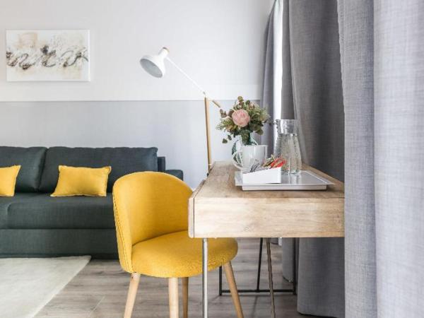 BYPILLOW Velázquez 45 : photo 3 de la chambre room #9096945