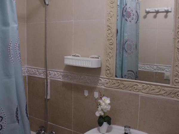 H Juan : photo 3 de la chambre grande chambre double 