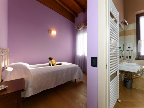 Agriturismo Bacche di Bosco : photo 7 de la chambre chambre double ou lits jumeaux