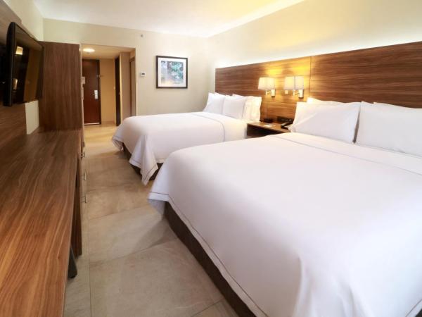 Holiday Inn Express Guadalajara Aeropuerto, an IHG Hotel : photo 10 de la chambre chambre deluxe avec 2 lits queen-size - non-fumeurs