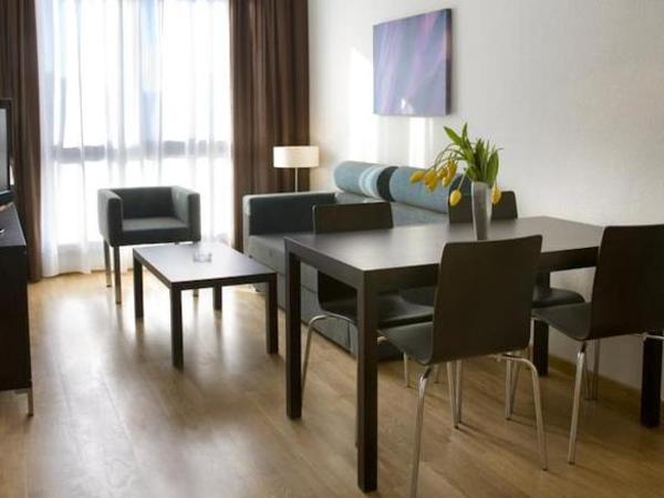 Compostela Suites : photo 2 de la chambre room #2991170