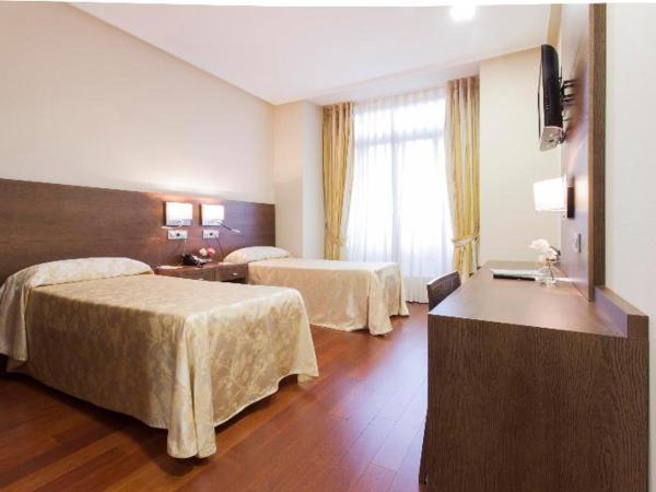 Soho Boutique Oviedo : photo 2 de la chambre room #533907807