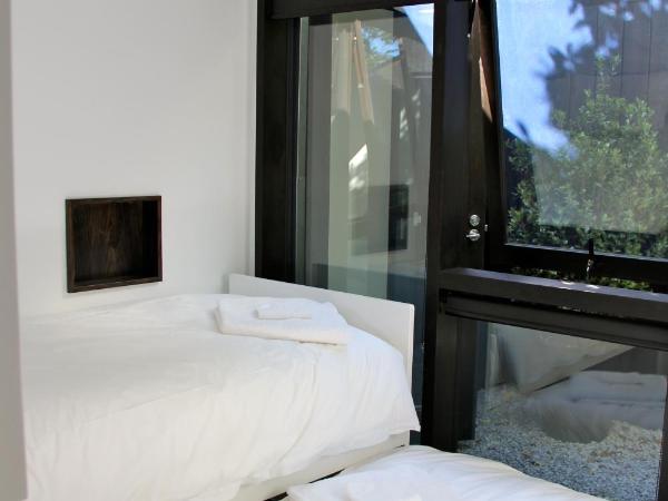 Old Bishop's Quarters Heritage, Modern & Unique Accommodation : photo 8 de la chambre family apartment - tutors