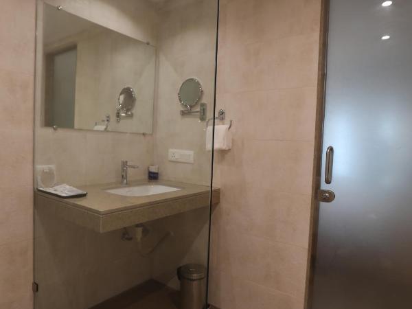 Hotel Cliffton : photo 4 de la chambre chambre lit king-size deluxe