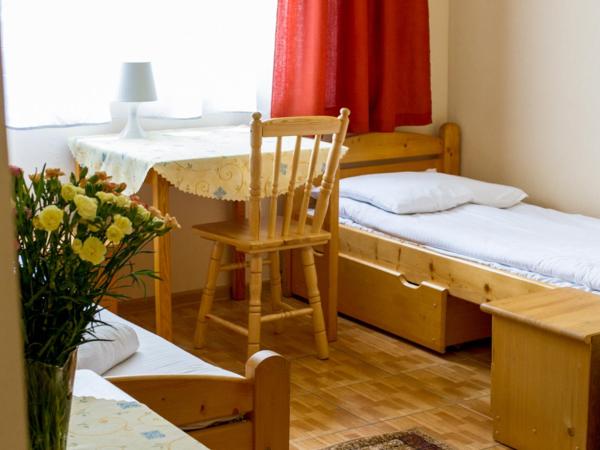 Hostel Rest : photo 5 de la chambre chambre lits jumeaux Économique