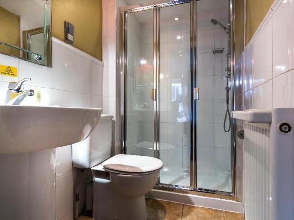 Guy Fawkes Inn : photo 2 de la chambre room #26192616